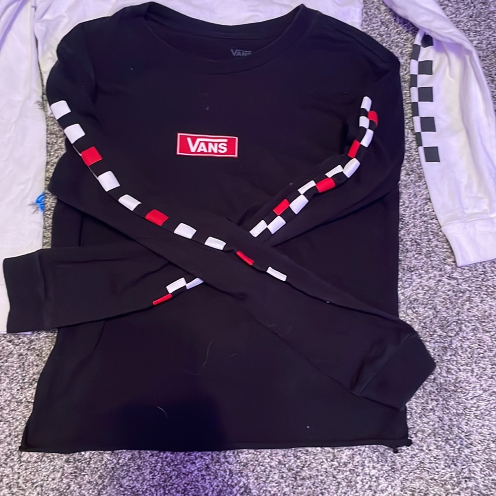 3 Vans Tops - Picture 2 of 4